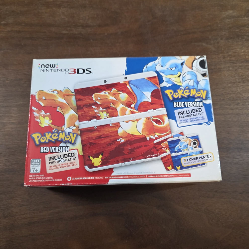 *Rare* " New " Nintendo 3DS Pokemon 20th Anniversary Limited edition Console